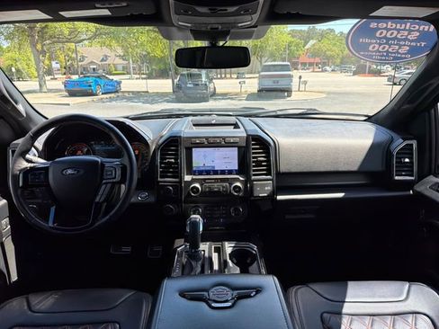 Used 2020 Ford F150 Lariat w/ Equipment Group 502A Luxury image 15