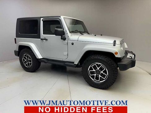 Used 2009 Jeep Wrangler Sahara w/ Dual Top Group AWD/4WD image 7