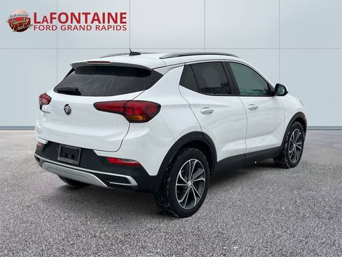 Used 2021 Buick Encore GX Select image 7