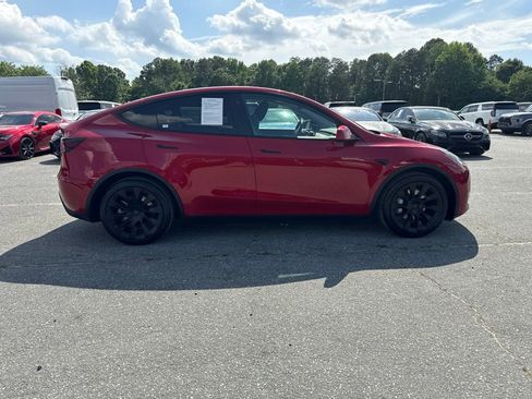 Used 2021 Tesla Model Y Long Range AWD/4WD image 6