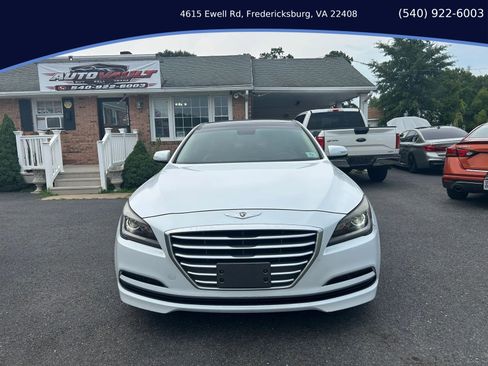 Used 2015 Hyundai Genesis 3.8 w/ Option Group 02 RWD image 9