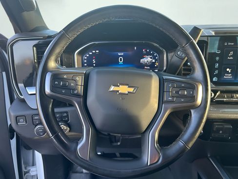 Used 2024 Chevrolet Silverado 2500 High Country AWD/4WD image 14