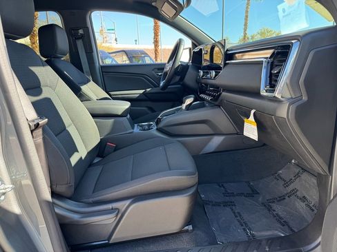 Used 2023 GMC Canyon Elevation w/ Convenience Package image 24