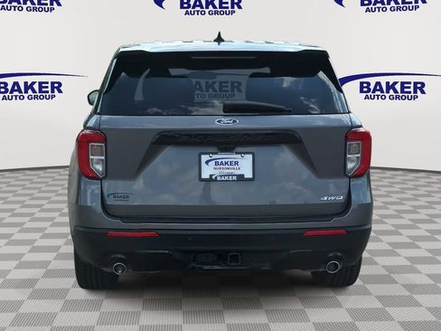 Used 2022 Ford Explorer ST-Line w/ Class IV Trailer Tow Package AWD/4WD image 6