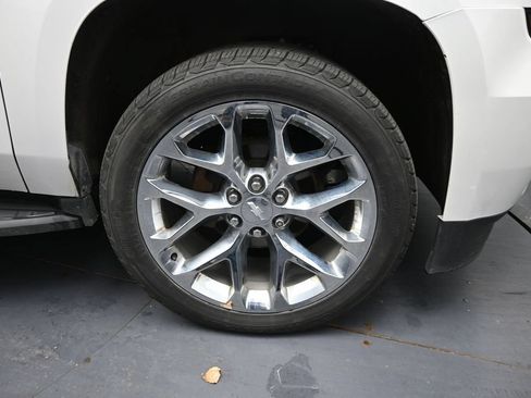 Used 2020 Chevrolet Tahoe LT AWD/4WD image 18