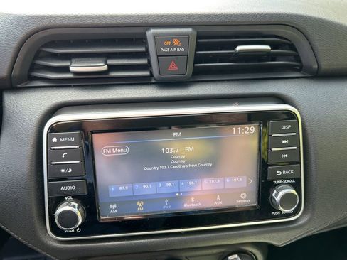 Used 2020 Nissan Versa S image 15