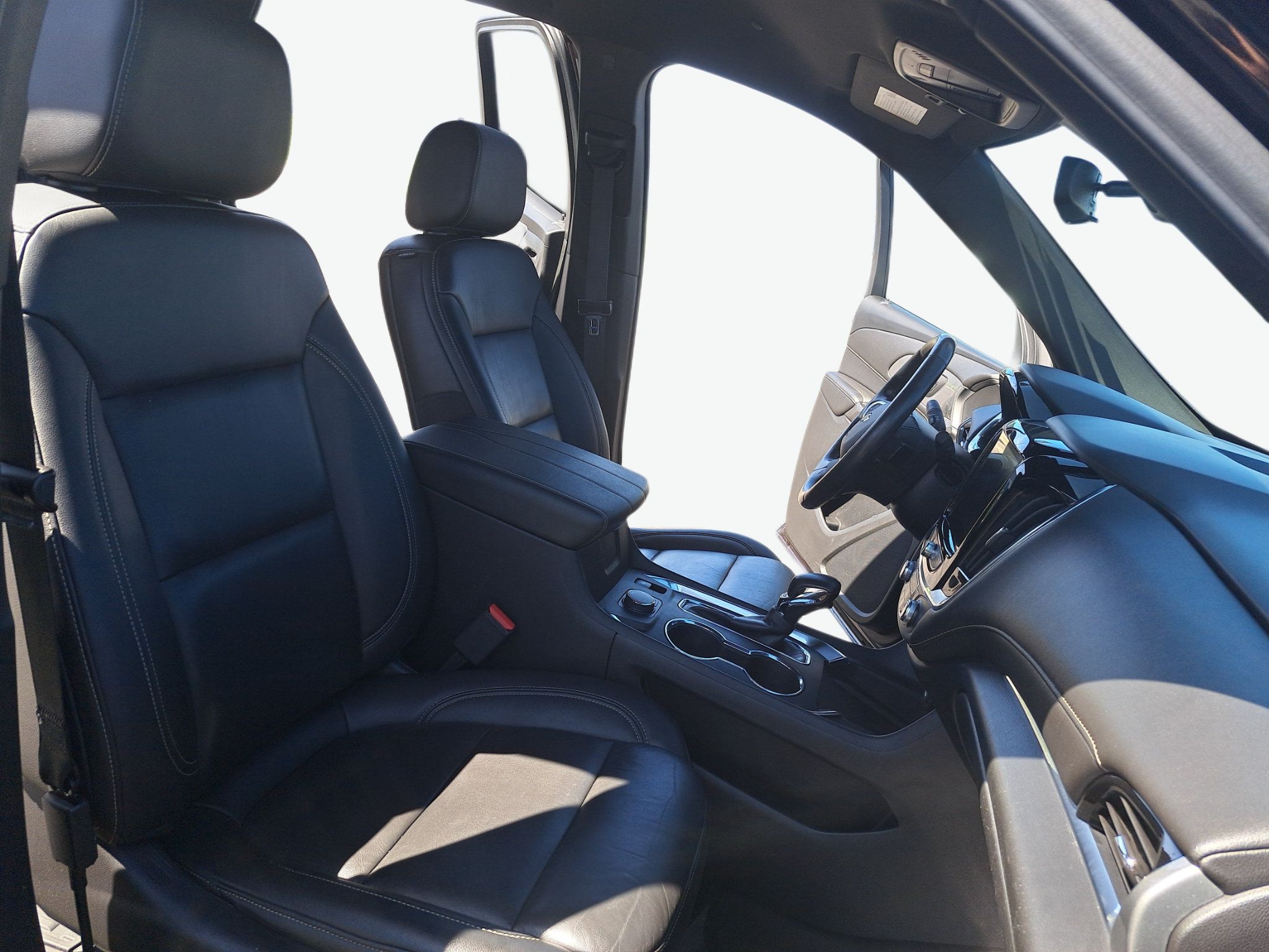 Used 2022 Chevrolet Traverse LT AWD/4WD image 11