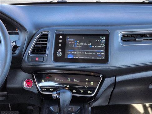 Used 2021 Honda HR-V EX image 14