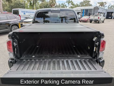 Used 2021 Toyota Tacoma TRD Off-Road w/ Technology Package AWD/4WD image 14
