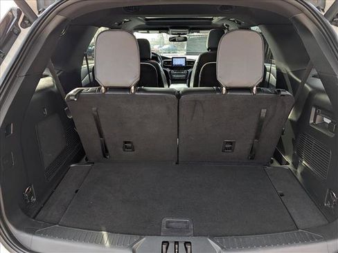 Used 2023 Ford Explorer ST-Line w/ Class IV Trailer Tow Package image 21
