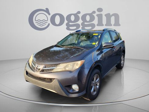 Used 2015 Toyota RAV4 XLE FWD image 9