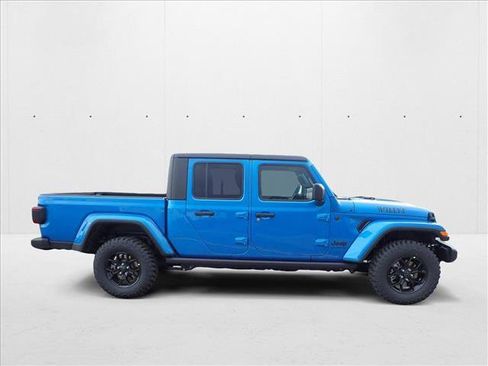 New 2025 Jeep Gladiator Willys image 5
