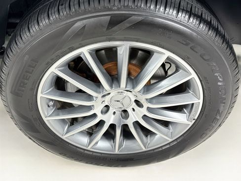 Used 2023 Mercedes-Benz G 550 image 34