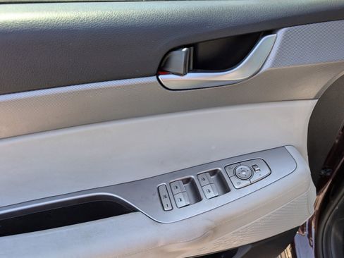 Used 2021 Hyundai Palisade SE image 9