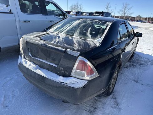 Used 2006 Ford Fusion SE image 3