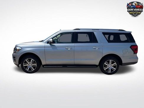 Used 2024 Ford Expedition Max Limited RWD image 2