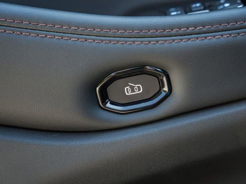 New 2025 Jeep Wagoneer S Limited image 42