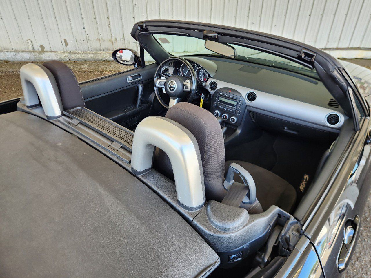 Used 2012 MAZDA MX-5 Miata Sport RWD image 10