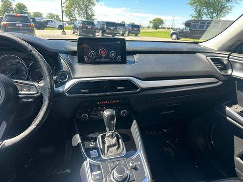 Used 2019 MAZDA CX-9 Touring w/ Touring Premium Package AWD/4WD image 12