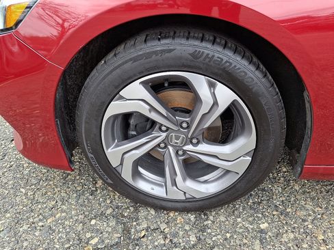 Certified 2019 Honda Accord EX-L image 28