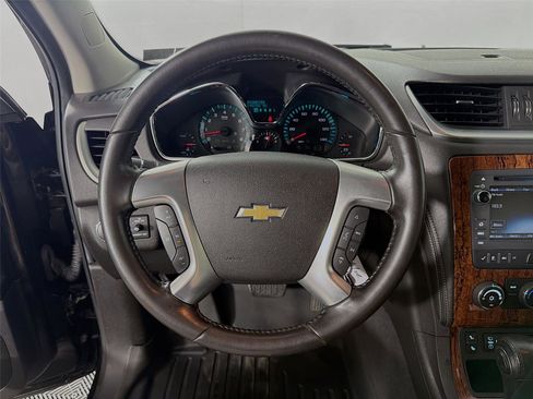 Used 2014 Chevrolet Traverse LT AWD/4WD image 3