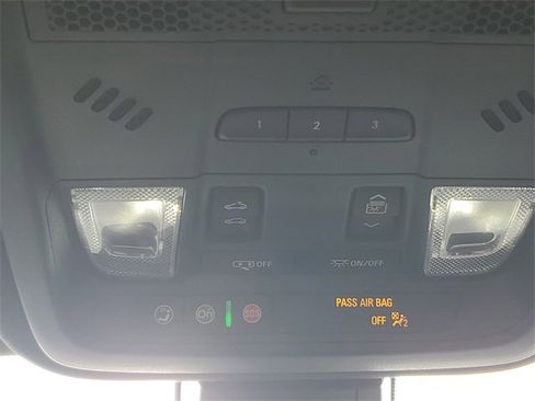 Used 2022 Cadillac XT6 Premium Luxury w/ Technology Package image 22