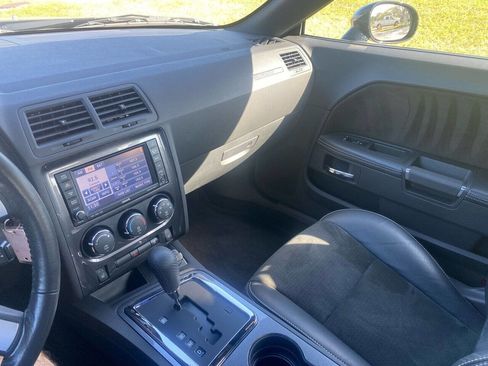 Used 2009 Dodge Challenger SRT8 w/ SRT Option Group II image 15