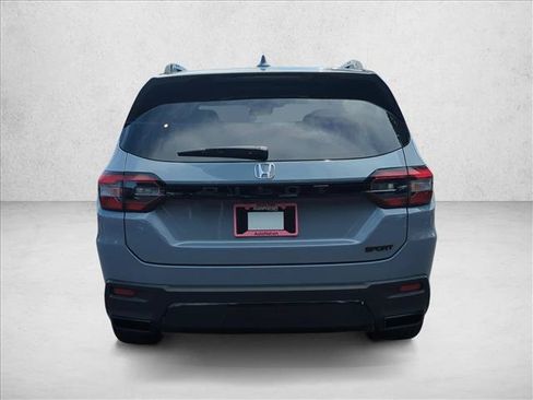 New 2026 Honda Pilot Sport image 8