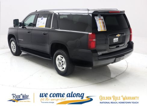 Used 2018 Chevrolet Suburban 3500 LT AWD/4WD image 6
