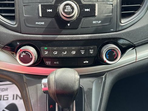Used 2016 Honda CR-V LX image 11