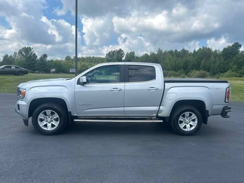 Used 2015 GMC Canyon SLE AWD/4WD image 2