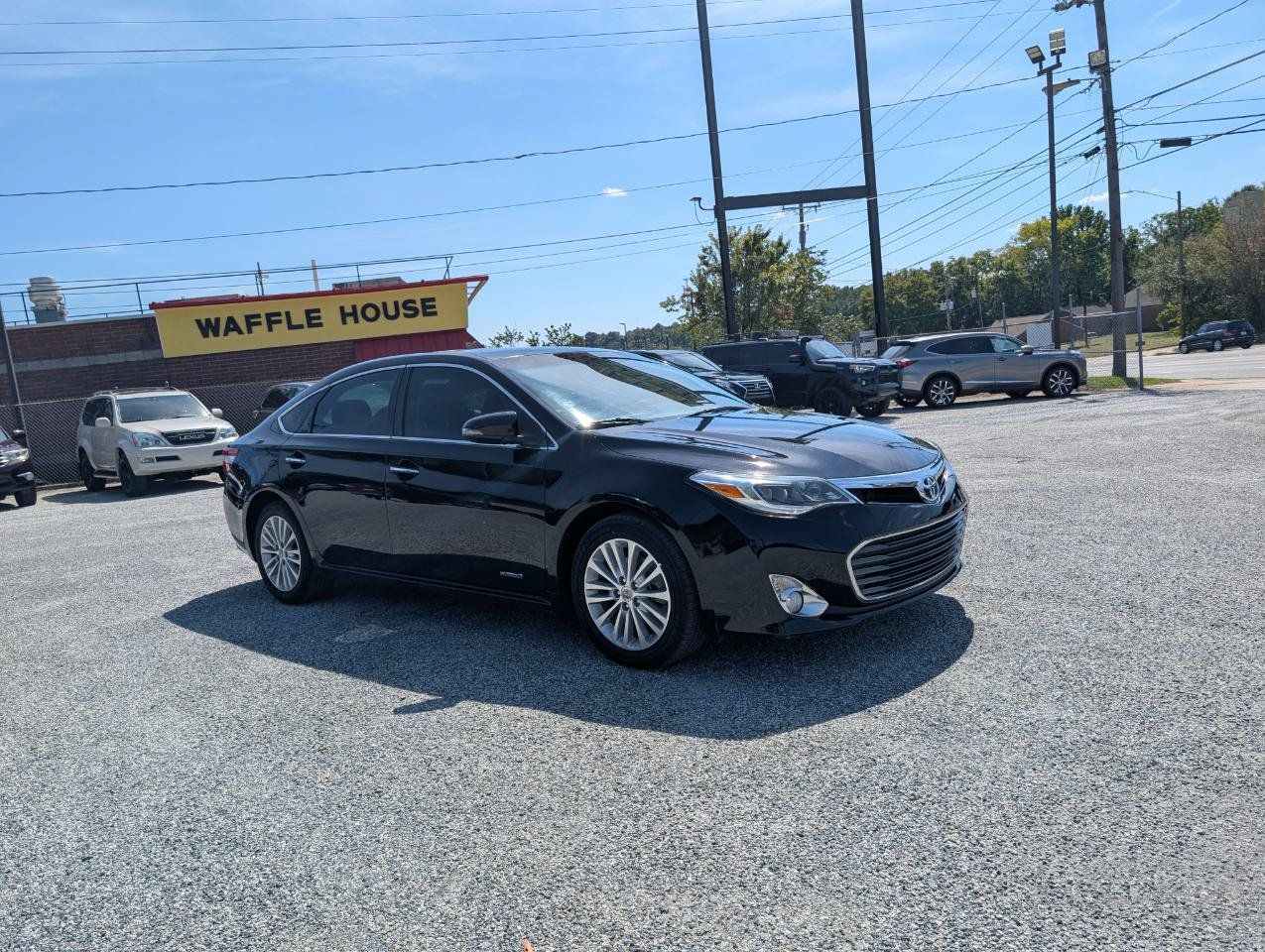 Used 2014 Toyota Avalon XLE Touring FWD image 3