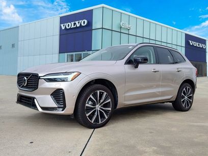 New 2025 Volvo XC60 B5 Plus w/ Climate Package