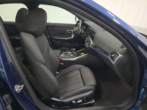 Used 2021 BMW 330i Sedan w/ Convenience Package image 7