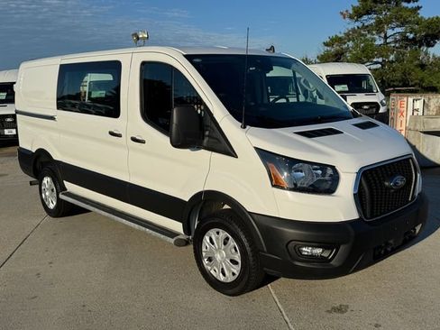 Used 2025 Ford Transit 250 Low Roof w/ Exterior Upgrade Package RWD image 3