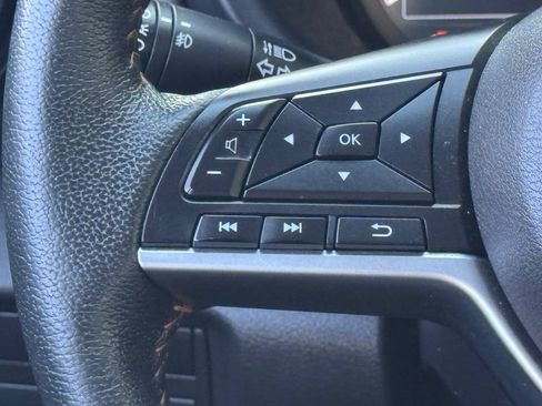 Certified 2023 Nissan Kicks SR w/ SR Premium Package FWD image 15