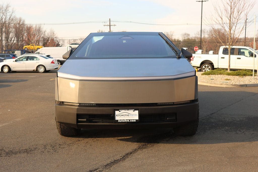 Used 2024 Tesla Cybertruck AWD Crew Cab image 8
