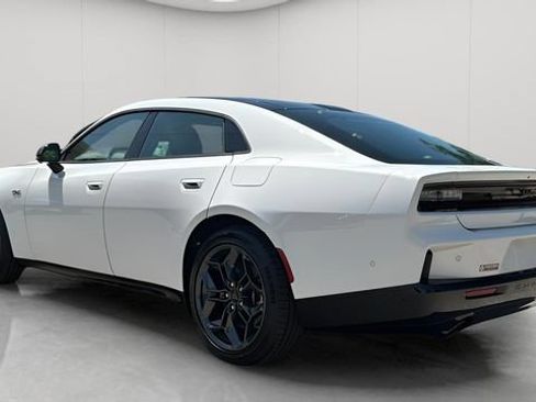 New 2026 Dodge Charger R/T AWD/4WD image 8