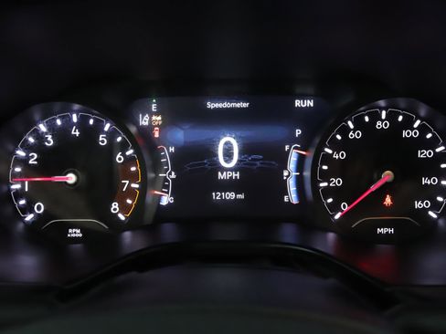 Used 2024 Jeep Compass Latitude w/ Sun and Sound Group image 12