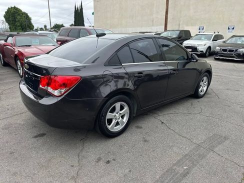 Used 2016 Chevrolet Cruze LT w/ Technology Package image 22
