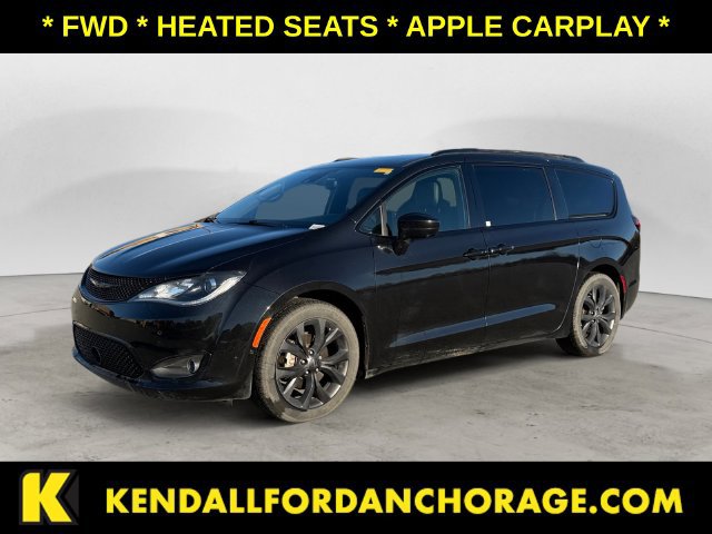 Used 2020 Chrysler Pacifica Touring-L Plus w/ Advanced Safetytec Group FWD image 1