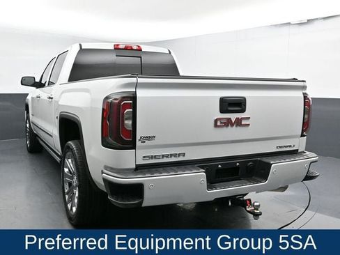 Used 2018 GMC Sierra 1500 Denali w/ Denali Ultimate Package AWD/4WD image 8