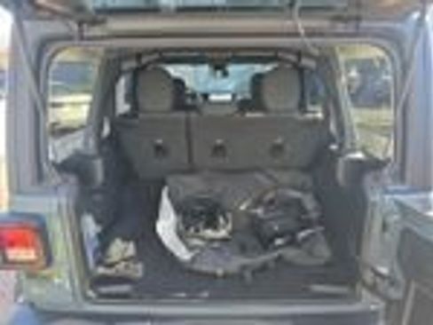 Used 2024 Jeep Wrangler Unlimited AWD/4WD image 19