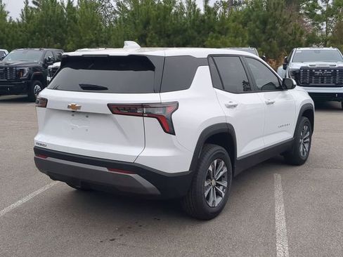 New 2026 Chevrolet Equinox LT w/ LPO, Floor Liner Package image 7