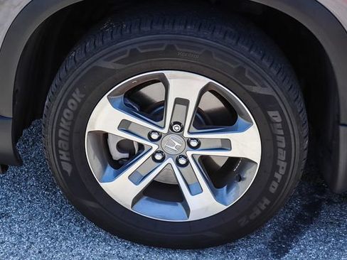 Used 2024 Honda Pilot EX-L image 8