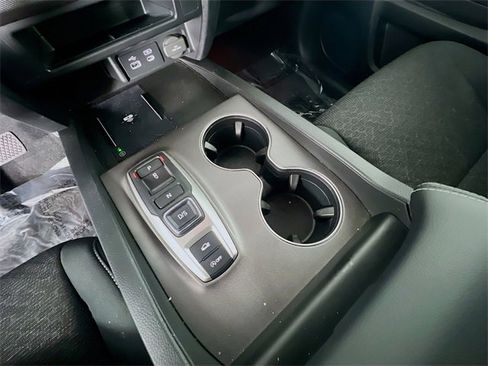 Certified 2024 Honda Ridgeline Sport image 24