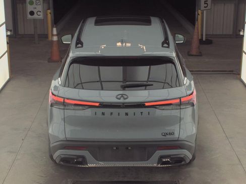 Certified 2025 INFINITI QX60 Luxe w/ Black Edition image 6