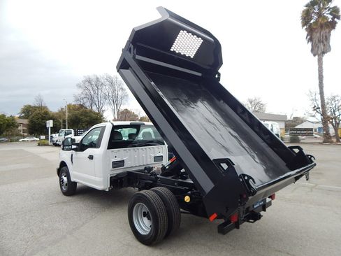 Used 2019 Ford F350 XL w/ Power Equipment Group image 4