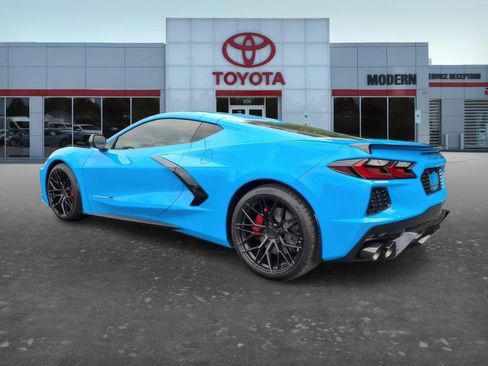 Used 2022 Chevrolet Corvette Stingray Preferred Cpe RWD image 3