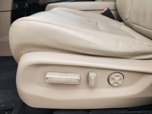 Used 2018 Honda Odyssey Elite image 23